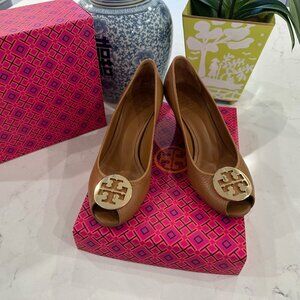 Tory Burch Royal Tan (Sally 2) Classic Leather Heels
